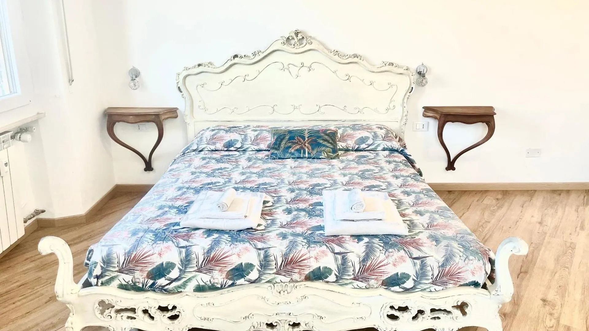 Bed and breakfast Cavour16 Rent Bedrooms Génova
